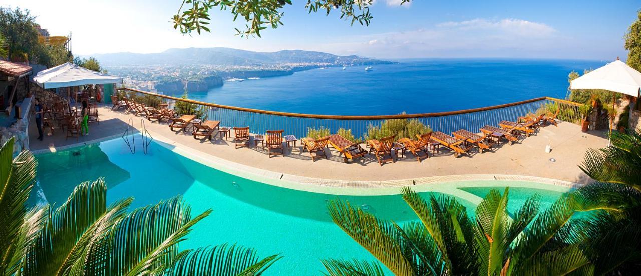 Hotel Mega Mare Vico Equense Exteriér fotografie