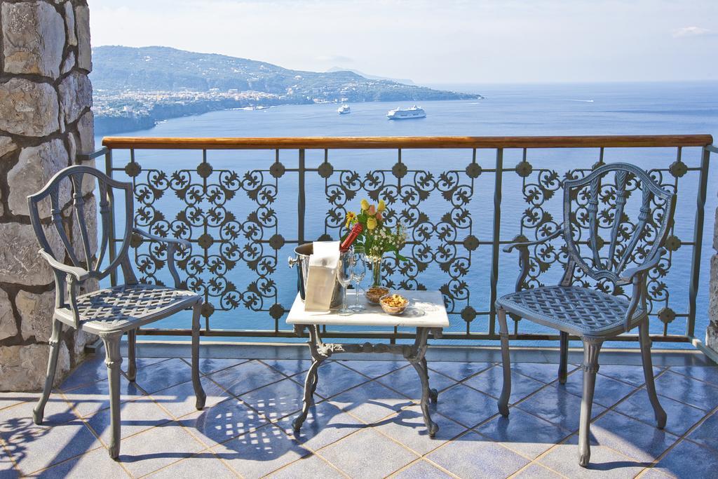 Hotel Mega Mare Vico Equense Exteriér fotografie